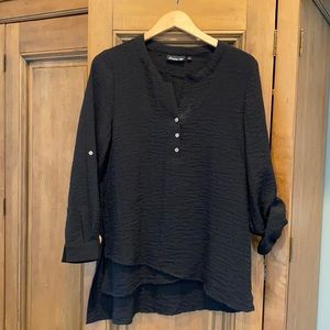 Lulu B Black tunic top